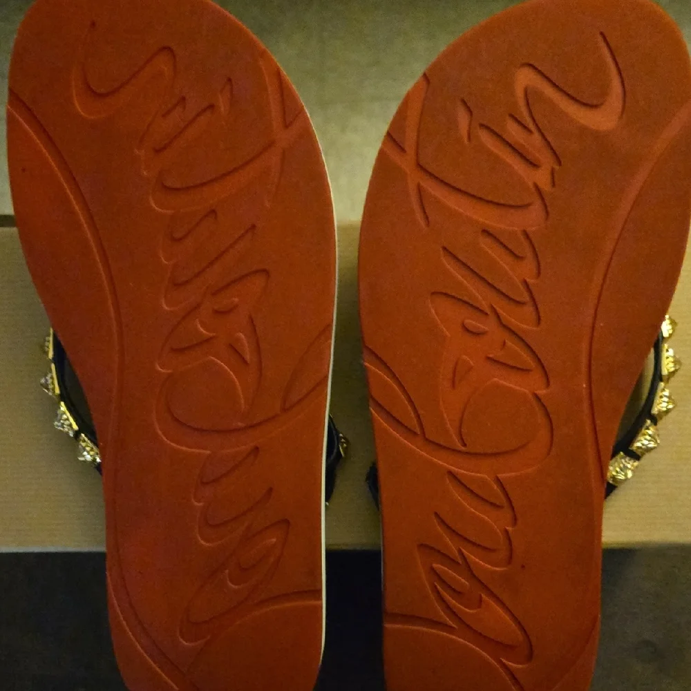 AUTHENTIC Christian Louboutin Black and Red Sandals with Gold Details - Picture 4 of 7